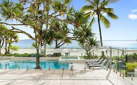 Fairshore 12: Absolute Beachfront, Direct Beach & Pool Access